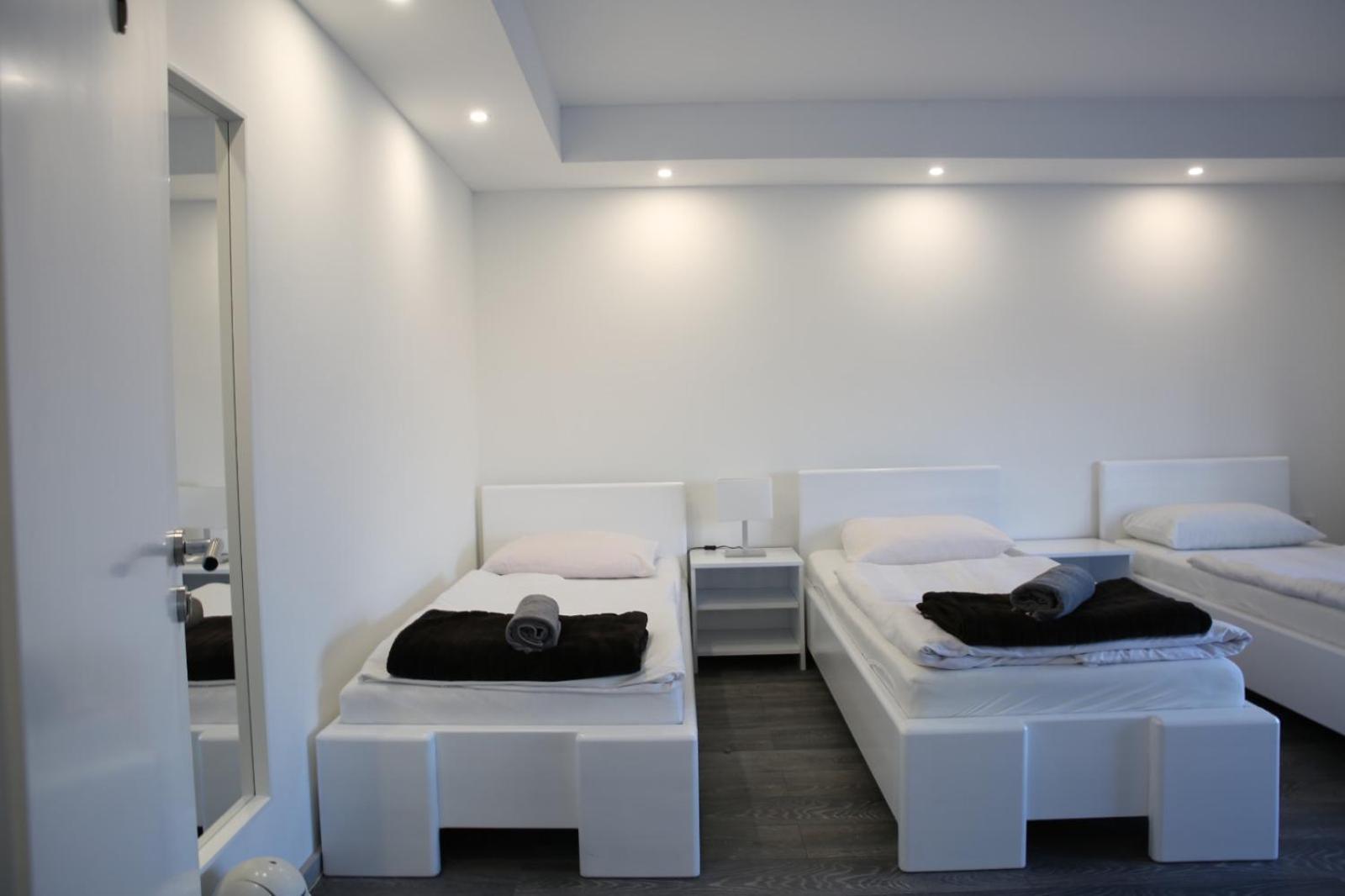 Sobe Opacak Slavonski Brod Quarto foto