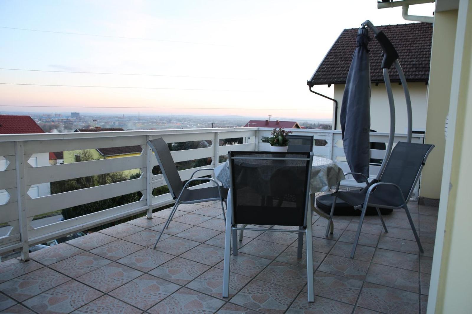 Sobe Opacak Slavonski Brod Quarto foto